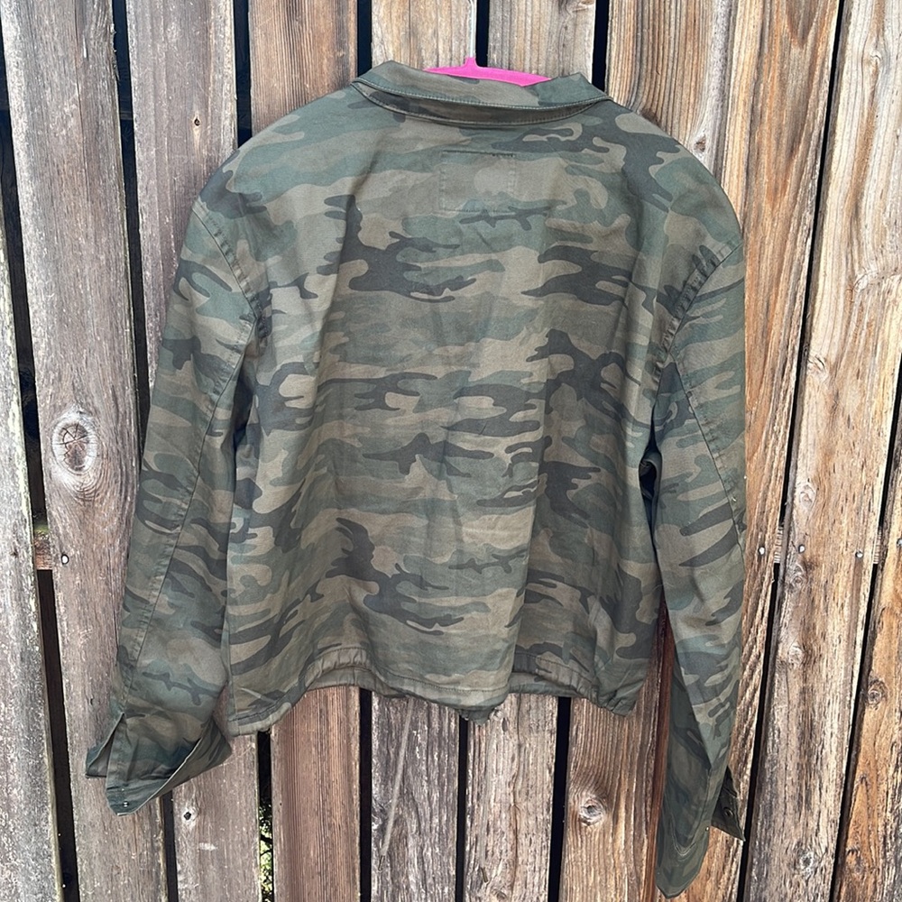 Sanctuary M Light Jacket Boxy Drawstring Zip Snap… - image 8